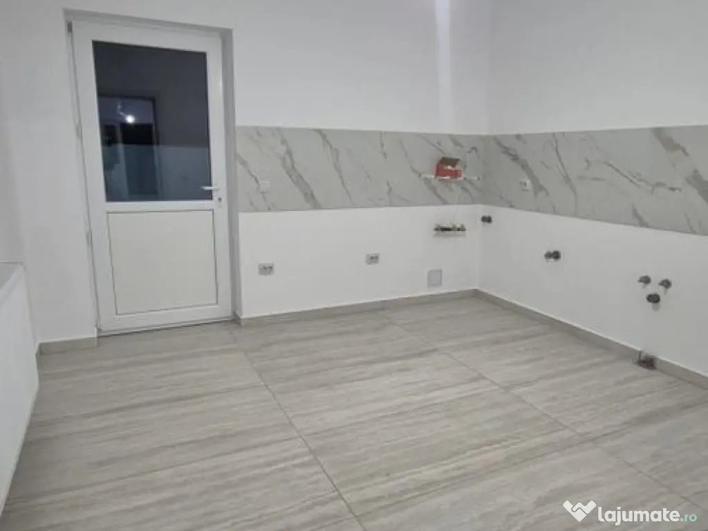 Casa tip Duplex adiacent str Celofibrei 