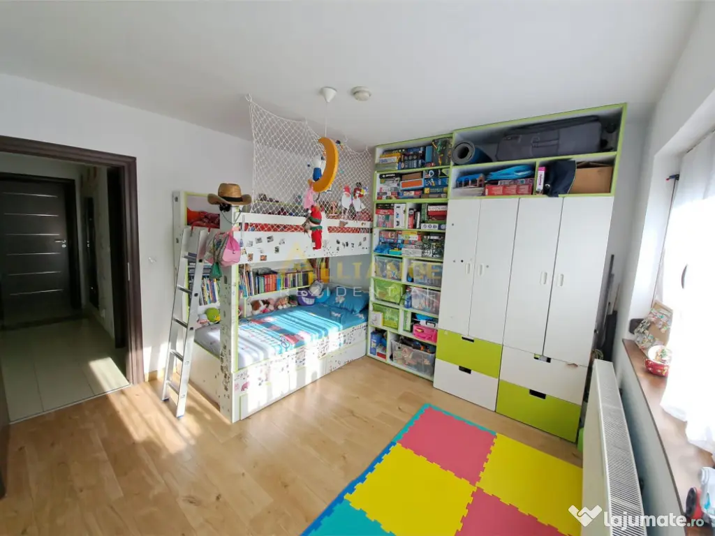 Apartament 3 camere de - Soseaua Oltenitei Sector 4