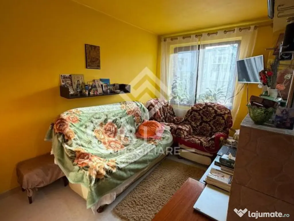 Apartament 3 camere - Aleea Plopilor