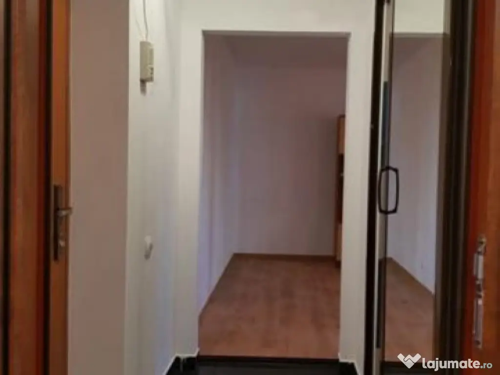 Închiriere apartament 2 camere , situat în Târgu Jiu, Min