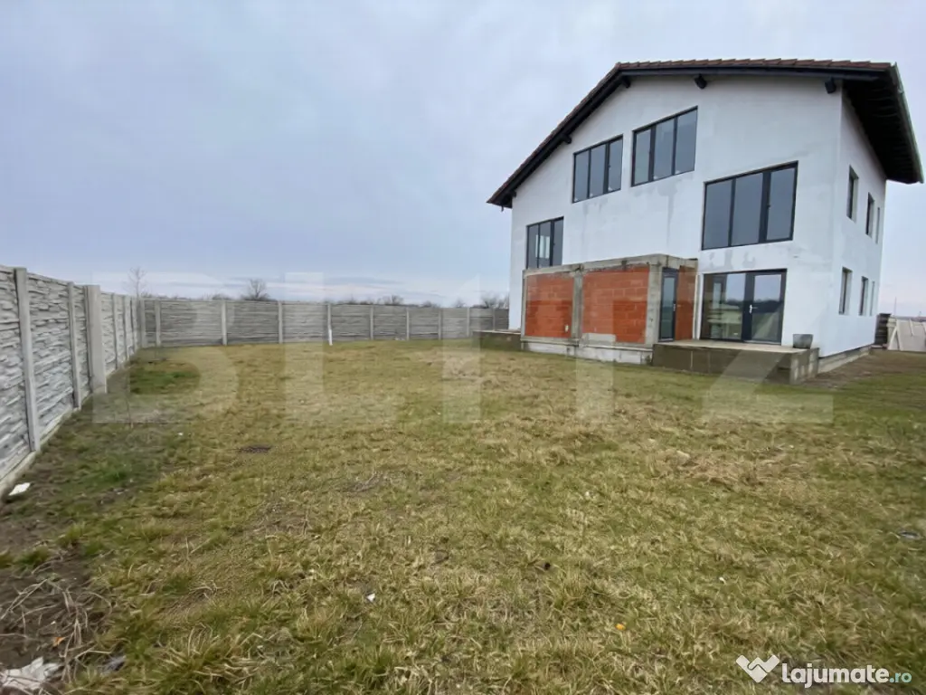 Duplex 334mp, teren 611mp, Moșnița Veche, oportunitate dez