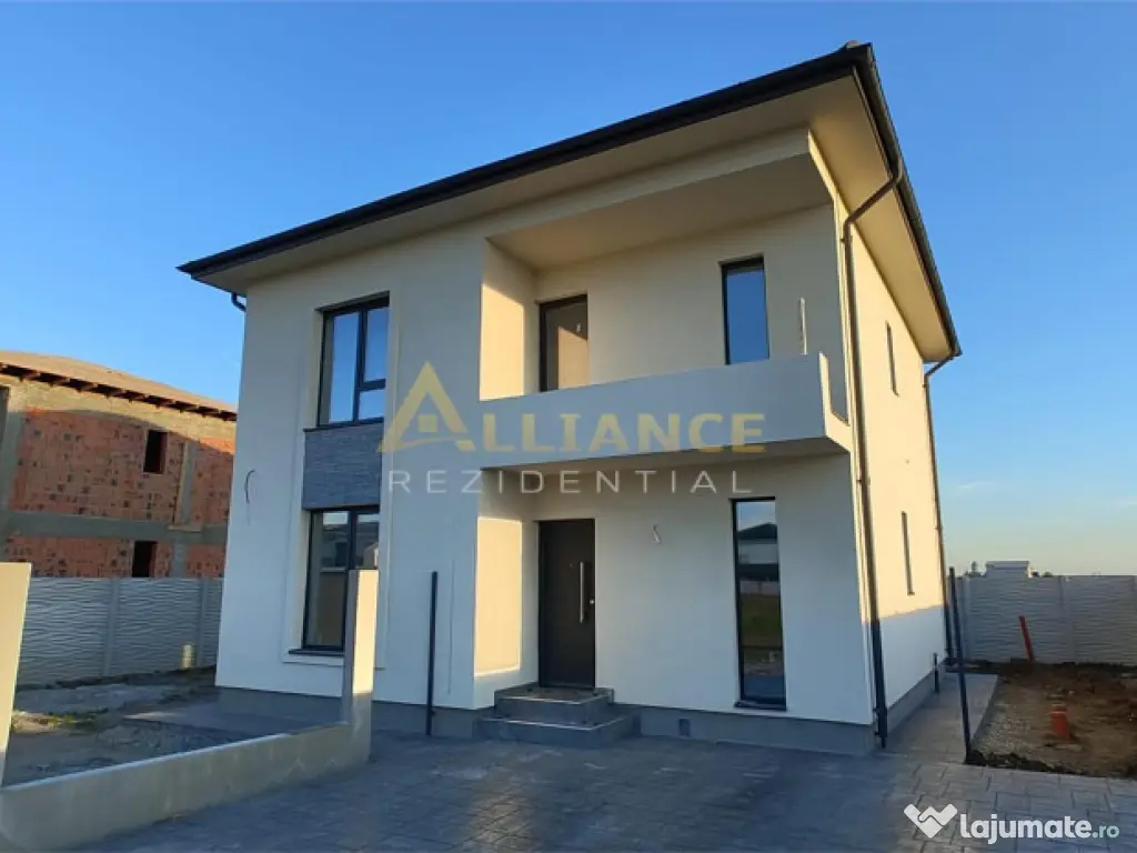 Casa individuala - 4 camere - 3 bai - 110 mp utili