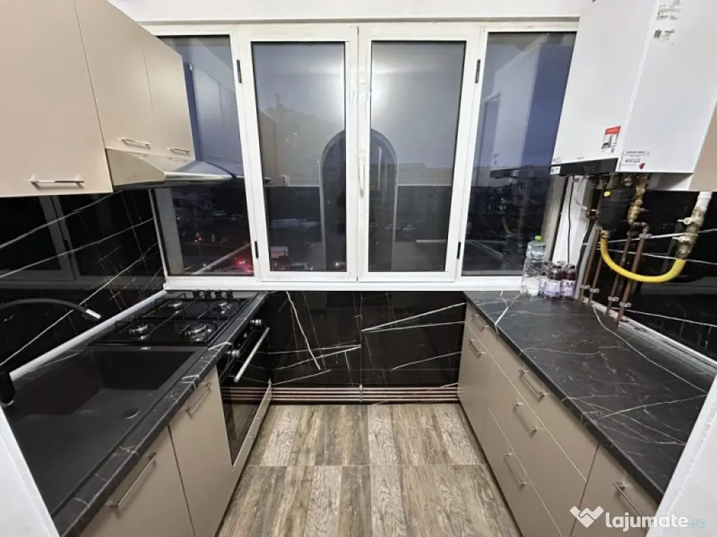 Apartament 1 camera D, in Podu Ros,