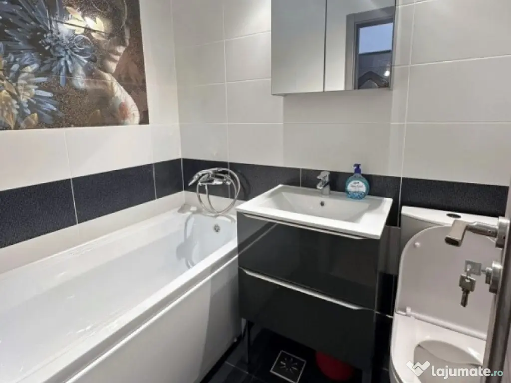 Apartament 1 camera D, in Podu Ros,