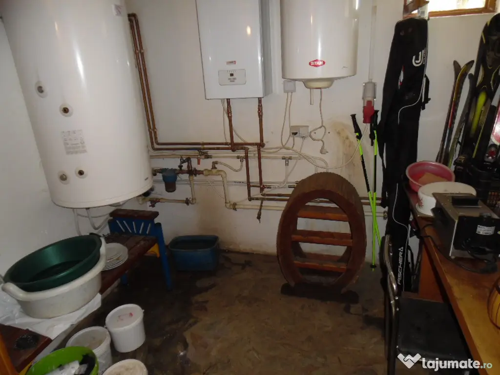 Vand casa in Deva, zona Calugareni, partea de jos, D+P+M, 