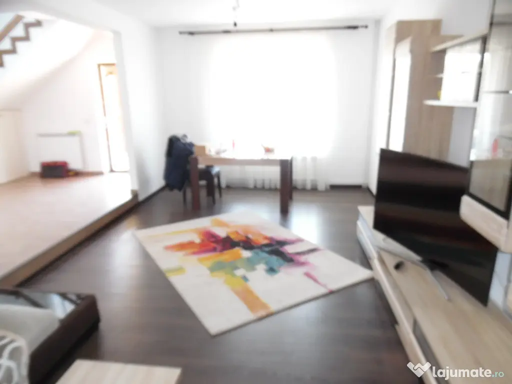 Vand casa in Deva, zona Calugareni, partea de jos, D+P+M, 