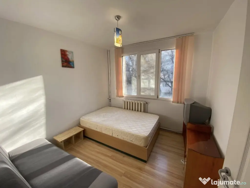 Apartament 3 camere D, in Gradinari 