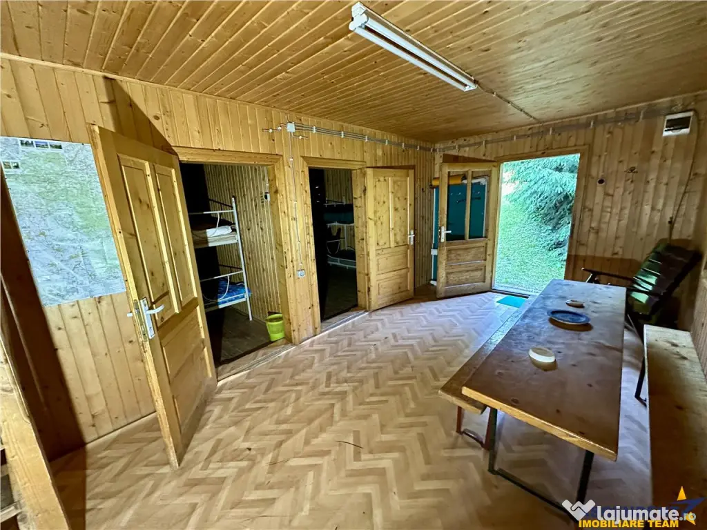 FILM!Casa Cabana 2.000 mp teren in miracolul naturii autent 