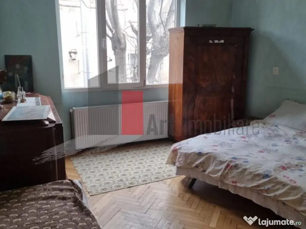 APARTAMENT 4 CAMERE -PIATA IZVORUL RECE 