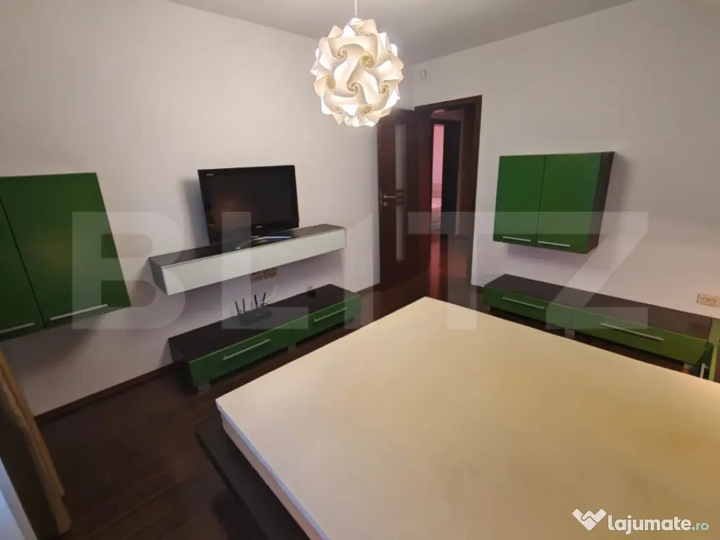 Casă 4 camere, la cheie, zonă rezidențială, lângă Parc