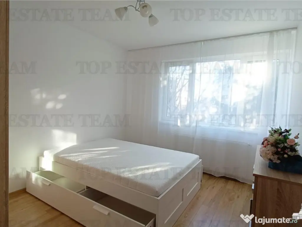 Apartament cochet 2 camere cu centrala proprie, prima , zona 