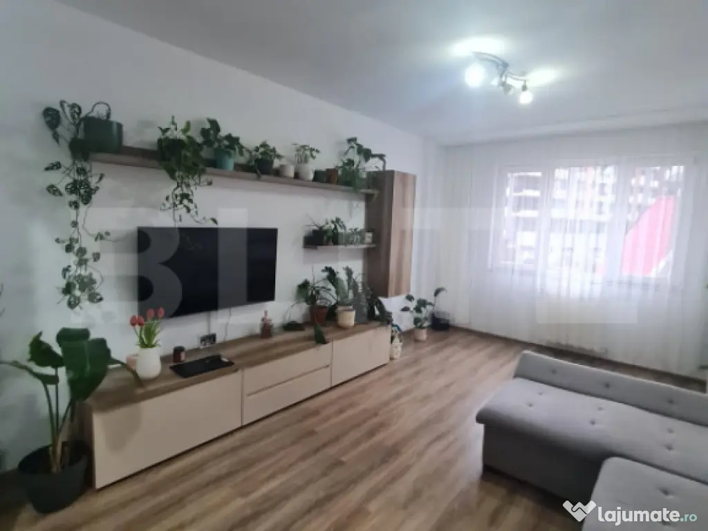Apartament mobilat si utilat, 2 camere, 54 mp utili, parcare