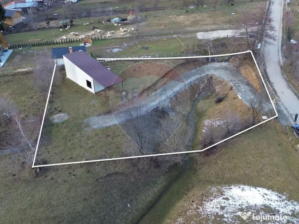 Teren de vanzare in Leresti si casa la roșu cu vedere sp...