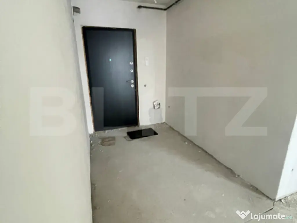 Apartament 3 camere, parcare, Sannicoara 