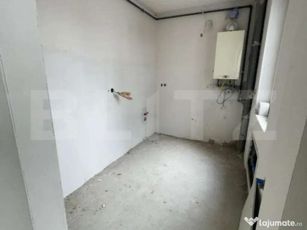 Apartament 3 camere, parcare, Sannicoara 