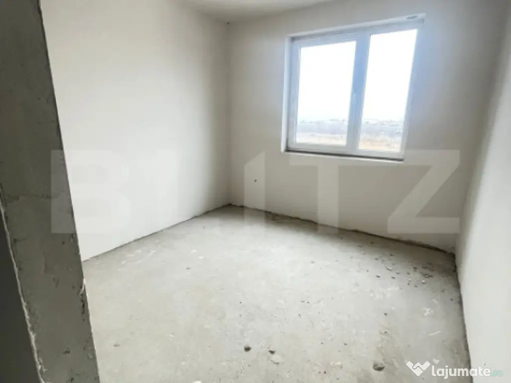 Apartament 3 camere, parcare, Sannicoara 