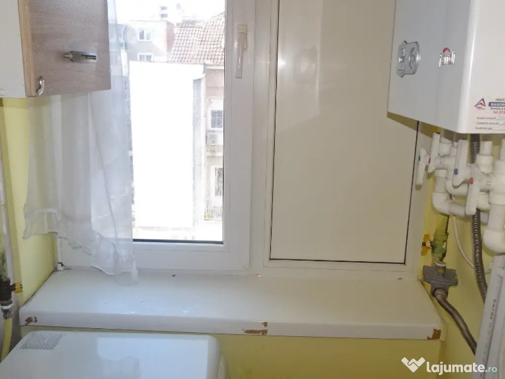 Vand garsoniera in Deva, zona Gojdu (Viitorului), etaj 1, mobilata, 