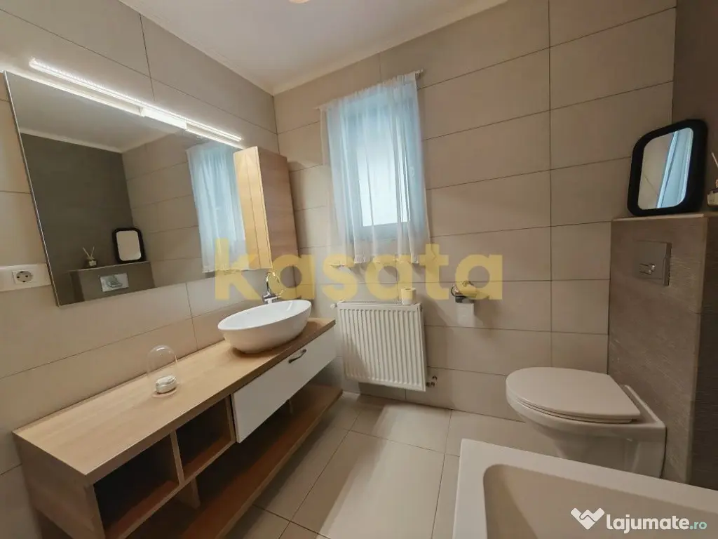 Unitate de lux,4 camere în Bragadiru, curte 100 mp, 2 lo... 