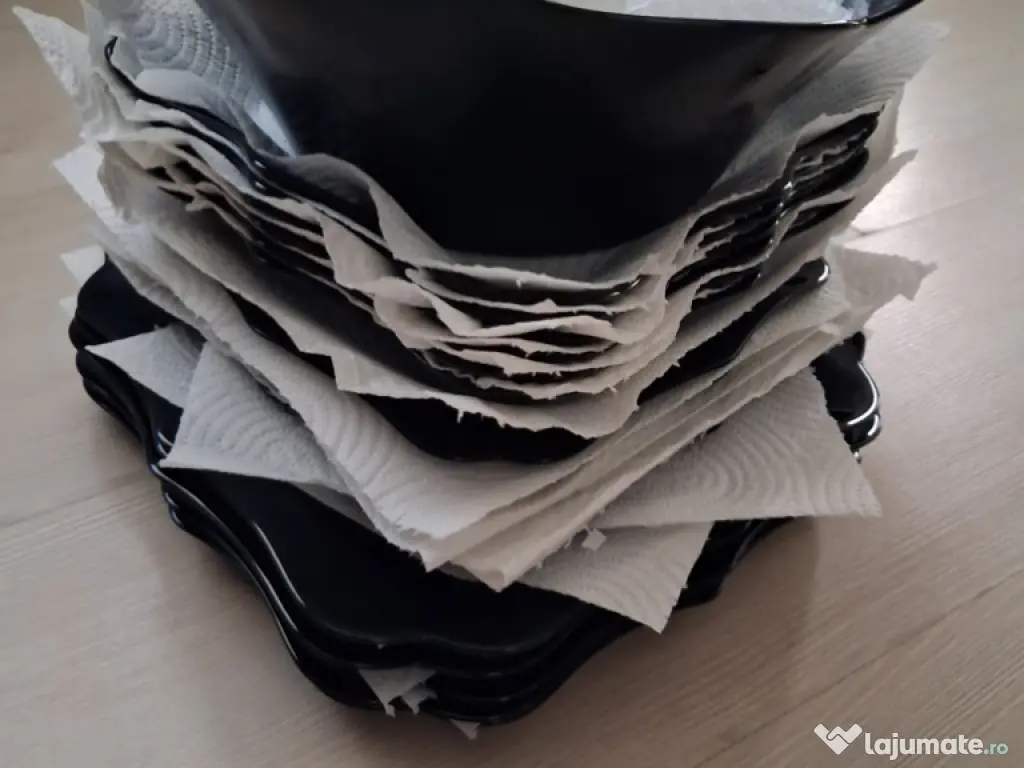 set farfuri 19 pieste 