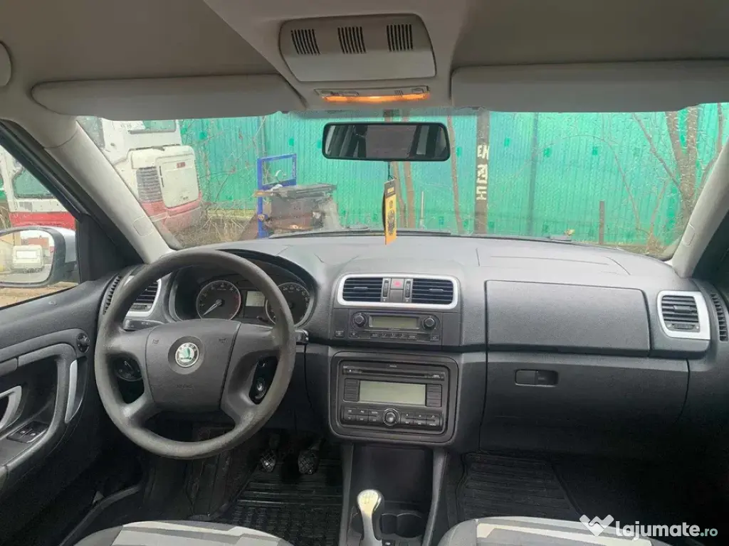 Skoda Roomster 1.2 TSI 70 CP - Ideală pentru Familie și Oraș!