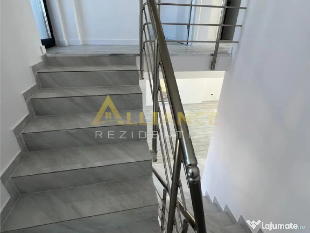 Vila individuala/ 4 camere /3 bai teren 350mp 