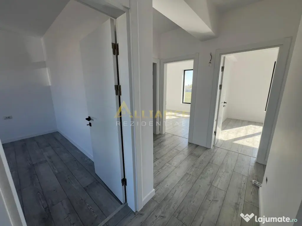 Vila individuala/ 4 camere /3 bai teren 350mp 