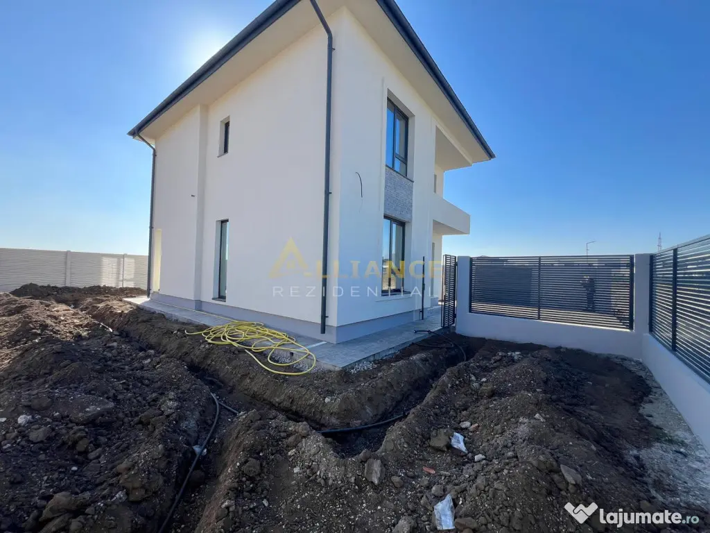 Vila individuala/ 4 camere /3 bai teren 350mp 