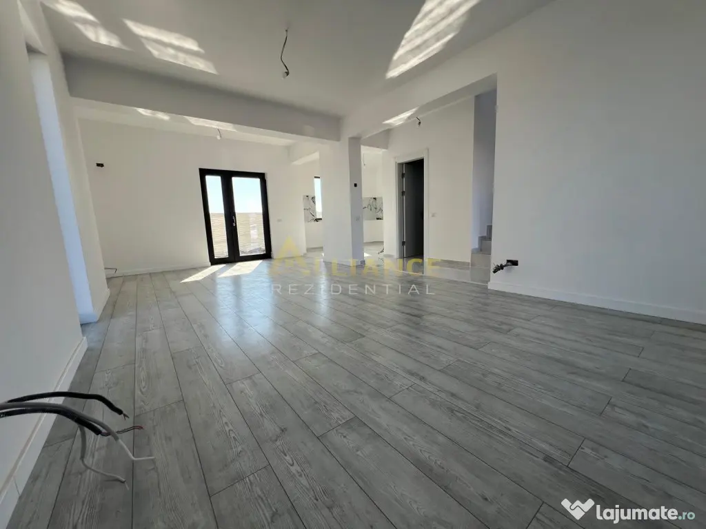 Vila individuala/ 4 camere /3 bai teren 350mp 