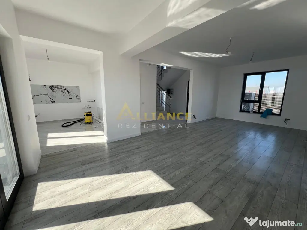 Vila individuala/ 4 camere /3 bai teren 350mp 