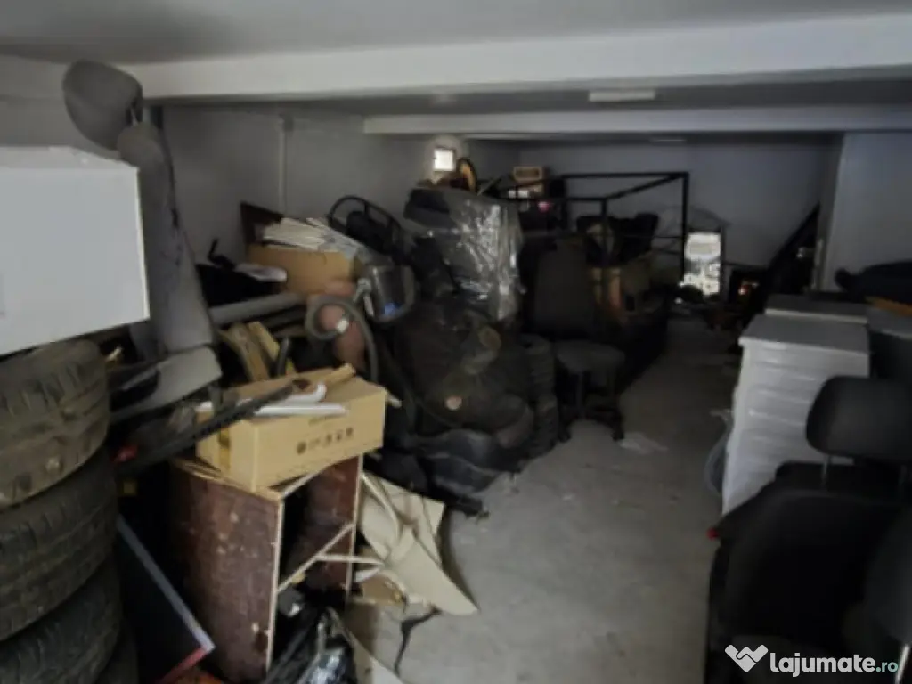 Casa 2 camere decomandat 80mp, 1 Mai 