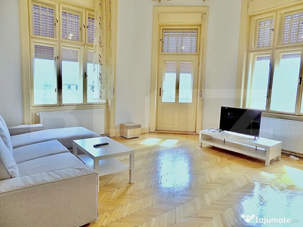 Apartament 3 camere, 115 mp, zona Centru - vedere Bega