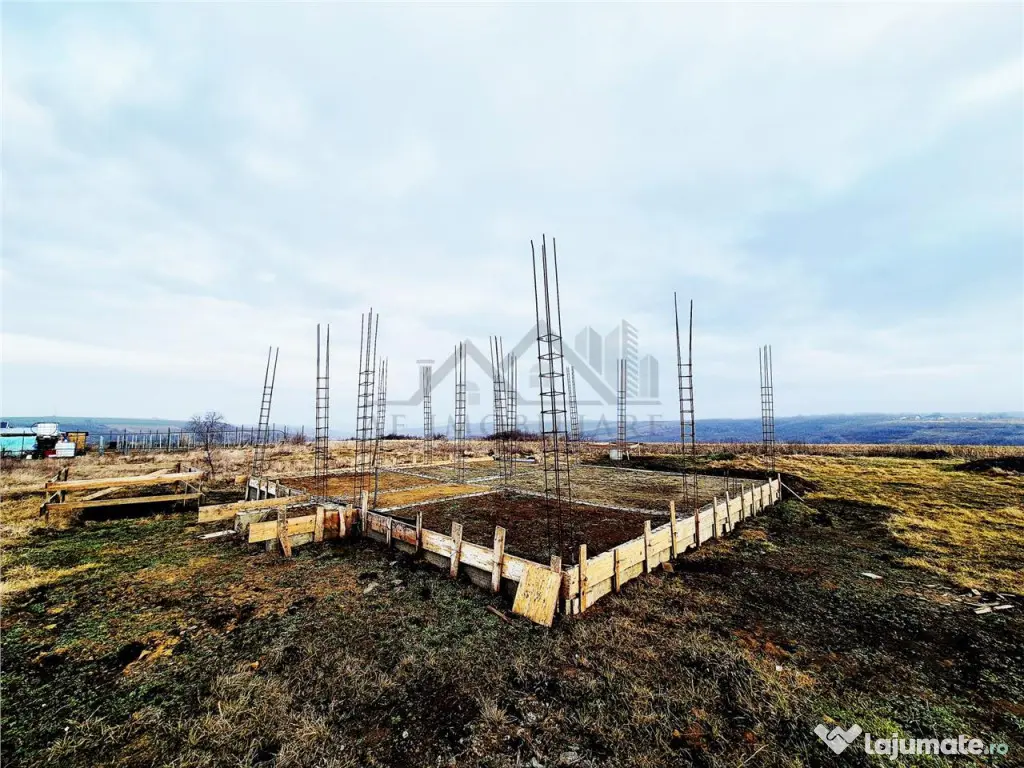 Teren pentru casa cu autorizatie si cu vedere frumoasa