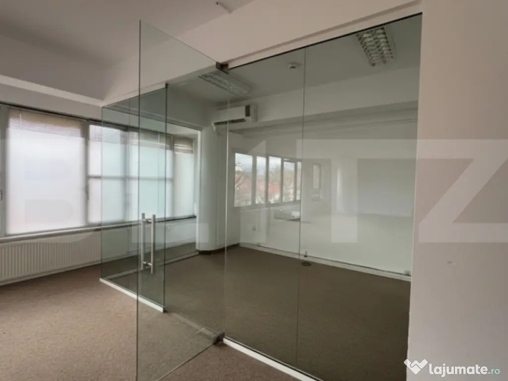 Spațiu Office 100 mp – Etaj superior – Zona Punctele Ca 