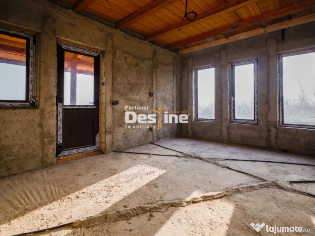 Comision 0% Casă individuală la roșu 75 mp P+POD 570 mp t