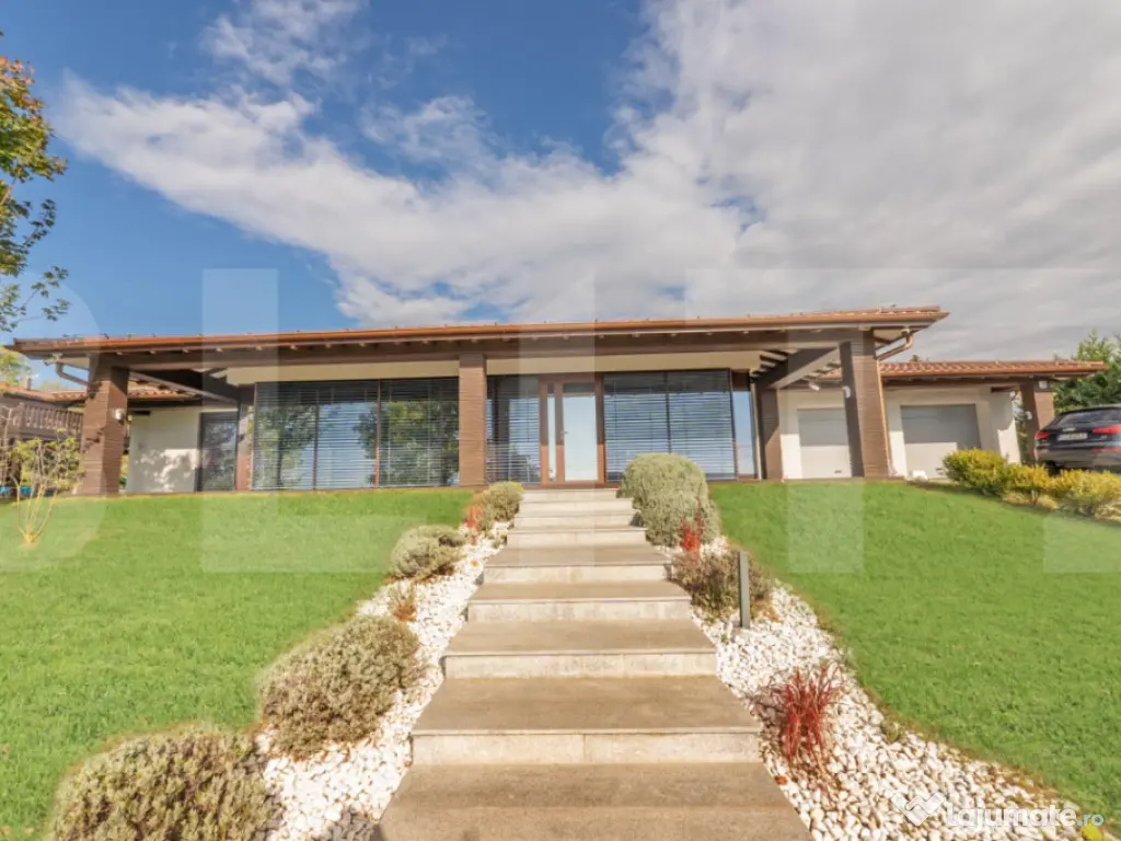 Casa individuala premium cu piscina exterioara 