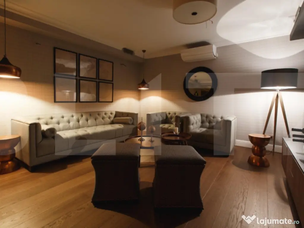 Casa individuala premium cu piscina exterioara 