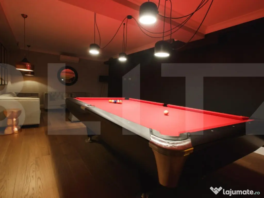 Casa individuala premium cu piscina exterioara 