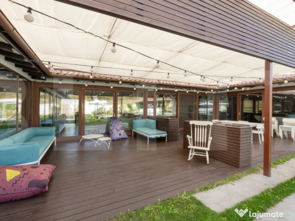 Casa individuala premium cu piscina exterioara 