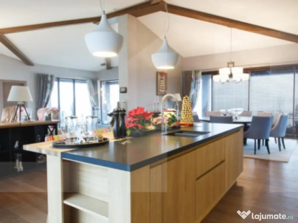 Casa individuala premium cu piscina exterioara 