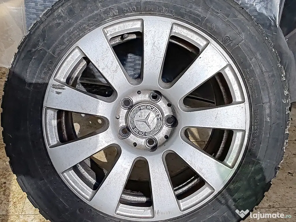 Janta aliaj Mercedes R16 