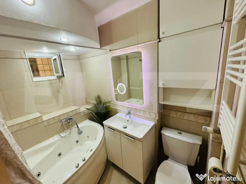 Apartament 3 camere, 85 mp, vedere panoramică în Centru Ci