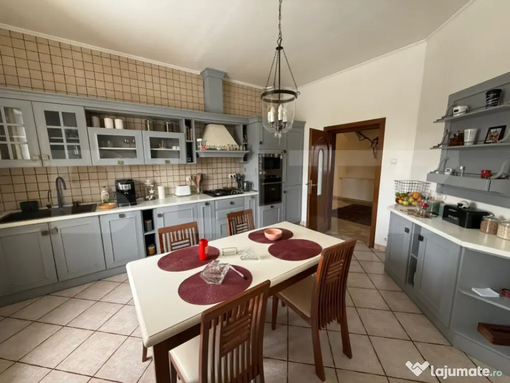 Casa individuala exceptionala, 410 mp, Campina Muscel 