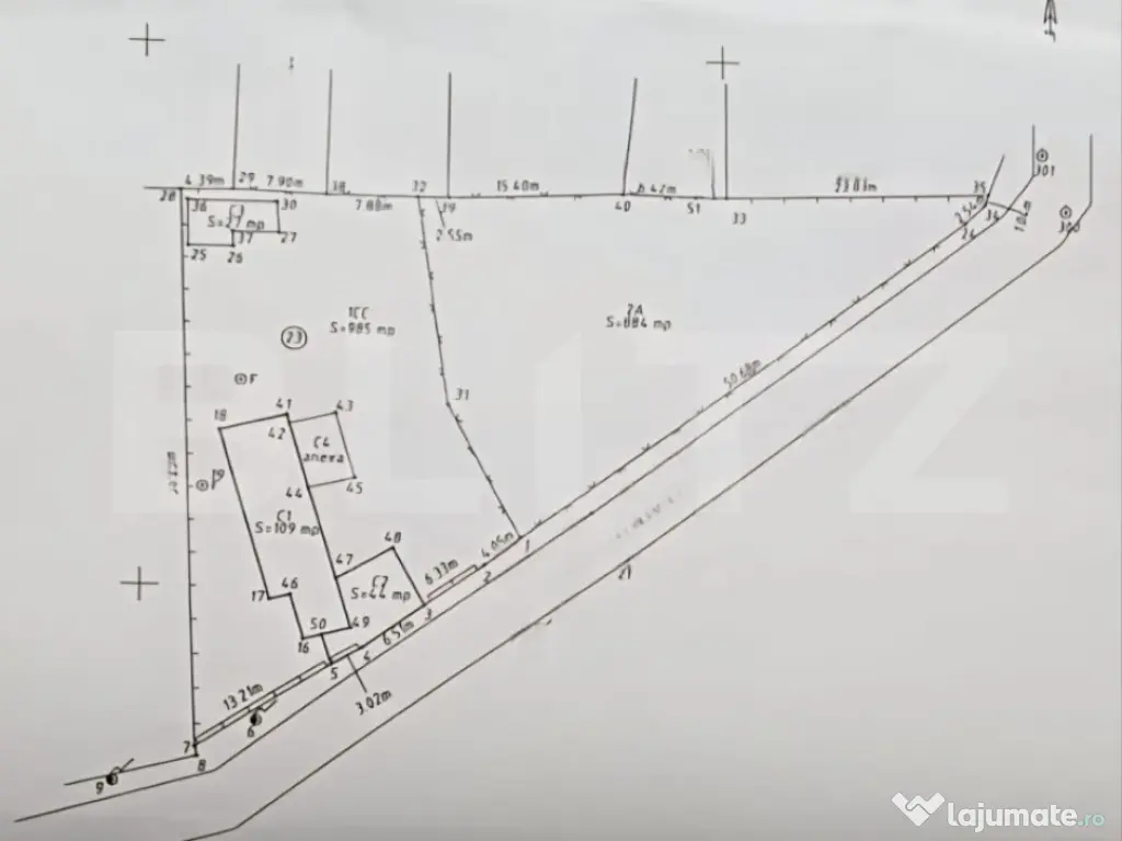 Teren intravilan 1.869 mp, front 80 metri, zona Cârcea - St