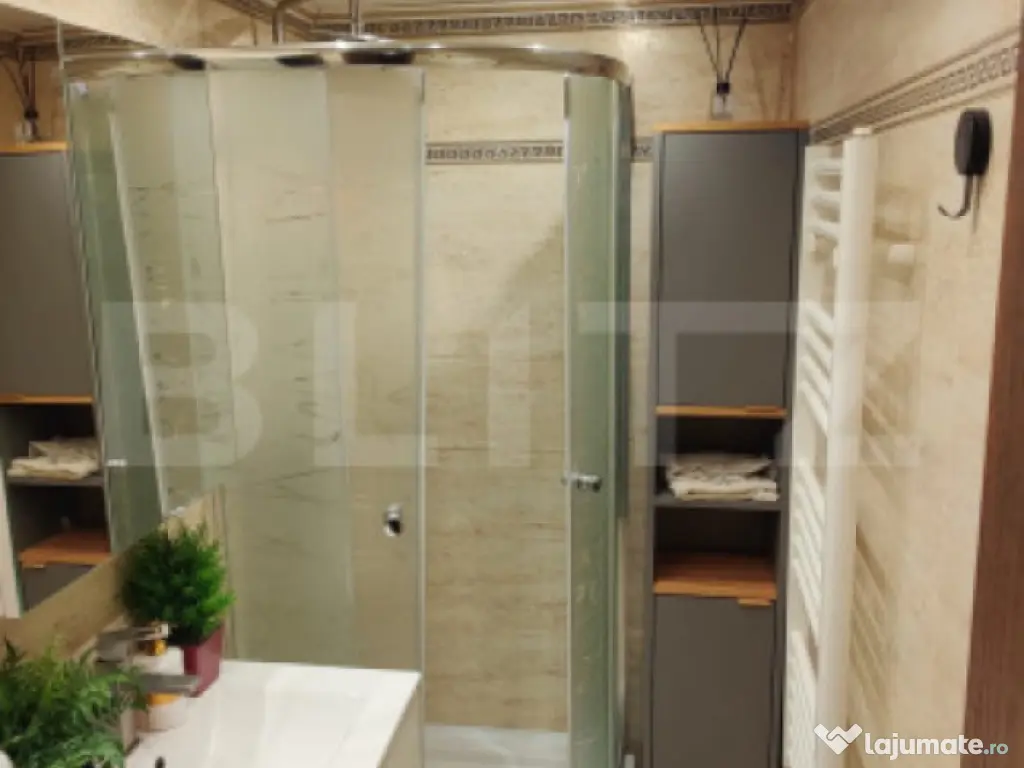 Apartament 3 camere, 62 mp, zona Micro 9 