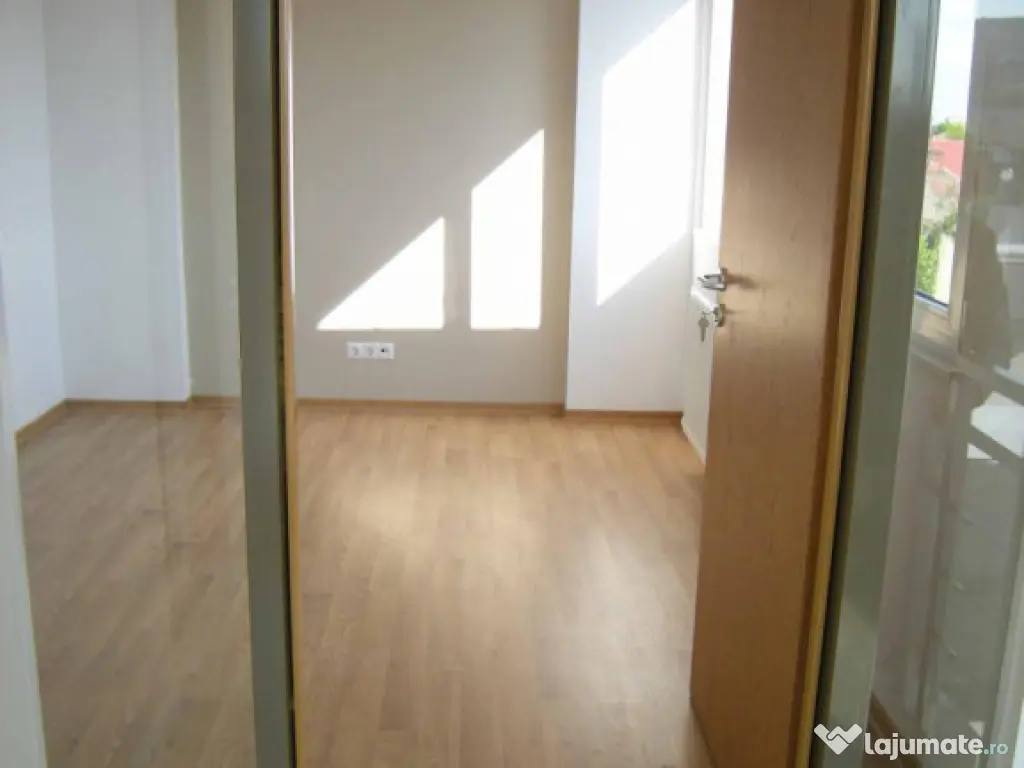 Inchirieri Case / vile SEMICENTRAL PARCUL CIRESARII 