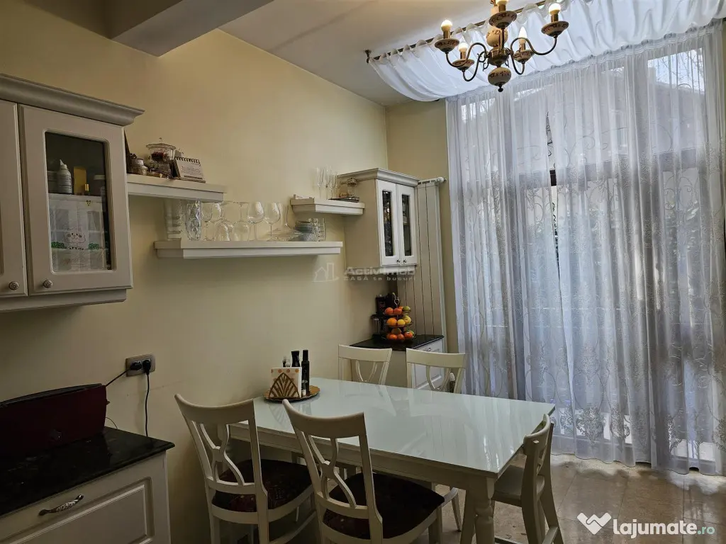 4 cam Floreasca, plus 1 cam mansarda(birou), in vila, curte,