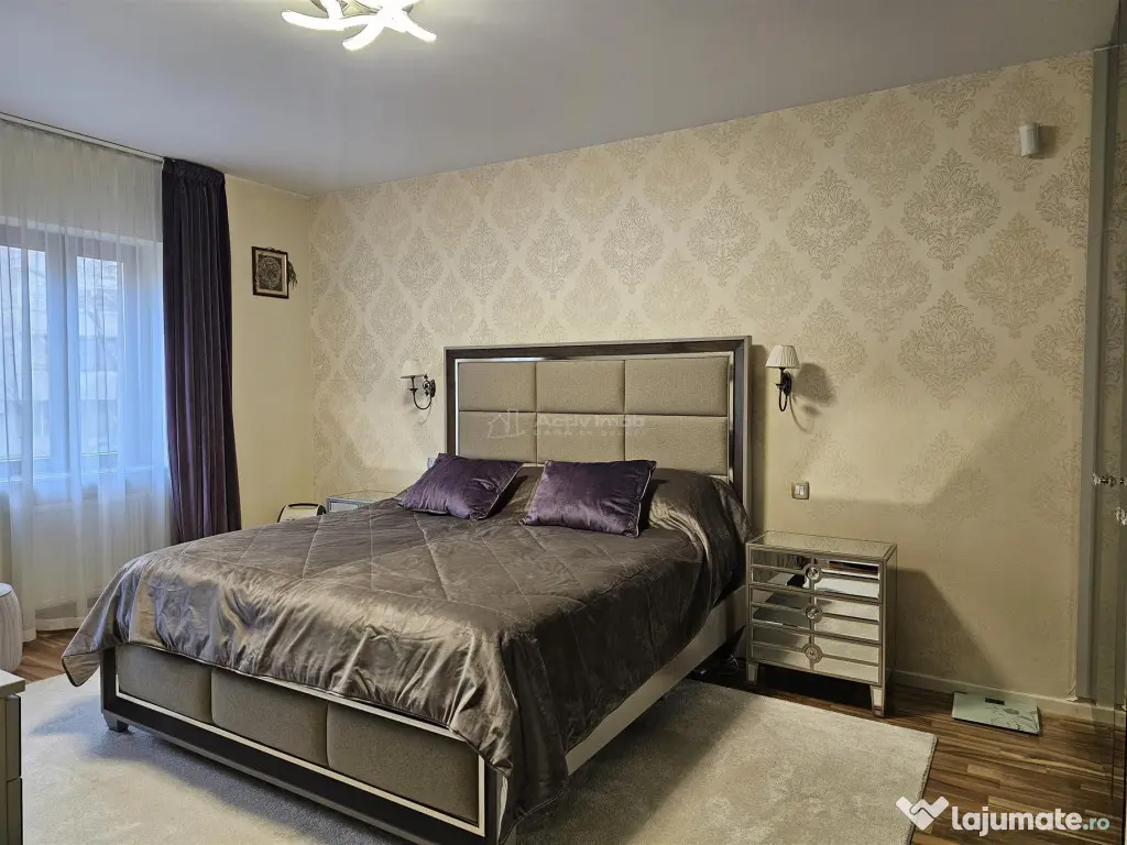 4 cam Floreasca, plus 1 cam mansarda(birou), in vila, curte,