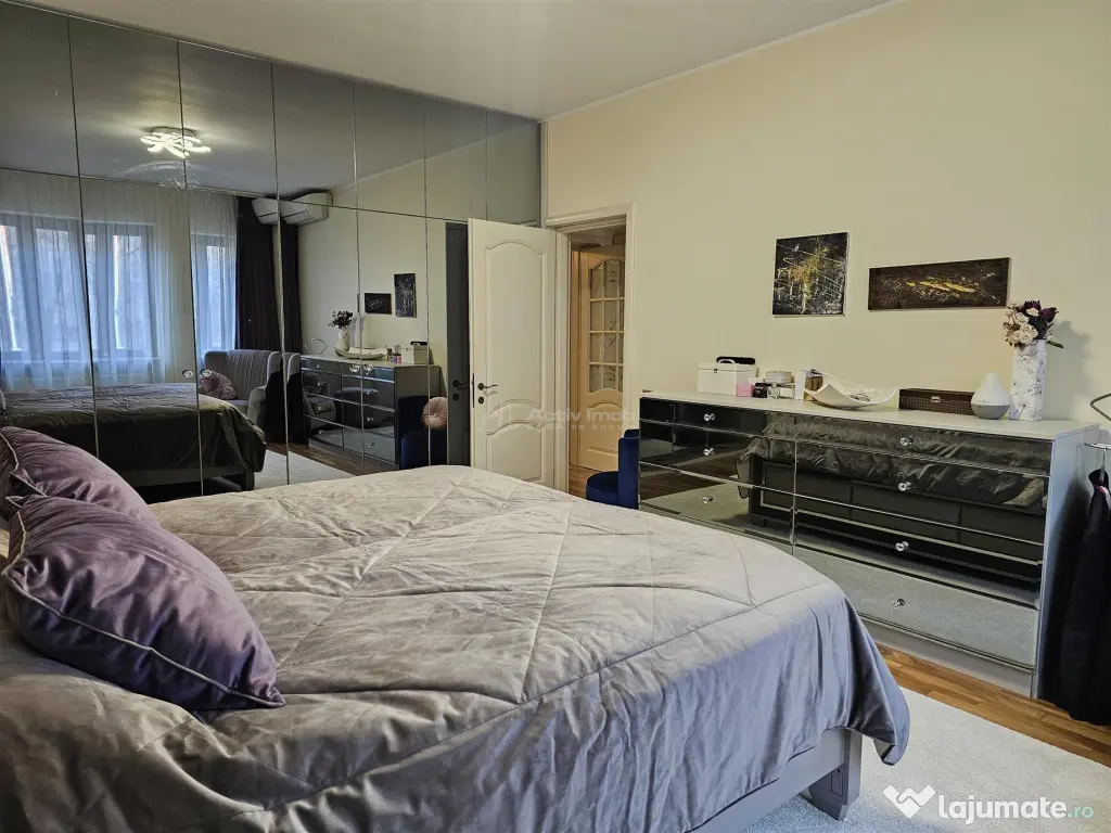 4 cam Floreasca, plus 1 cam mansarda(birou), in vila, curte,