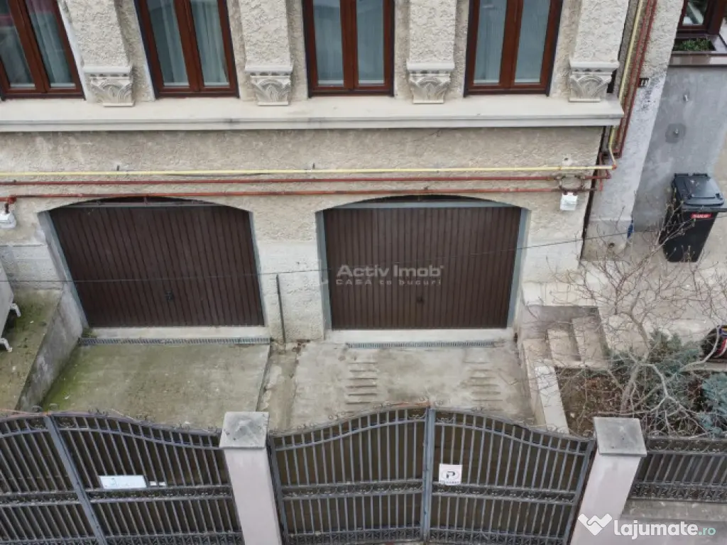4 cam Floreasca, plus 1 cam mansarda(birou), in vila, curte,