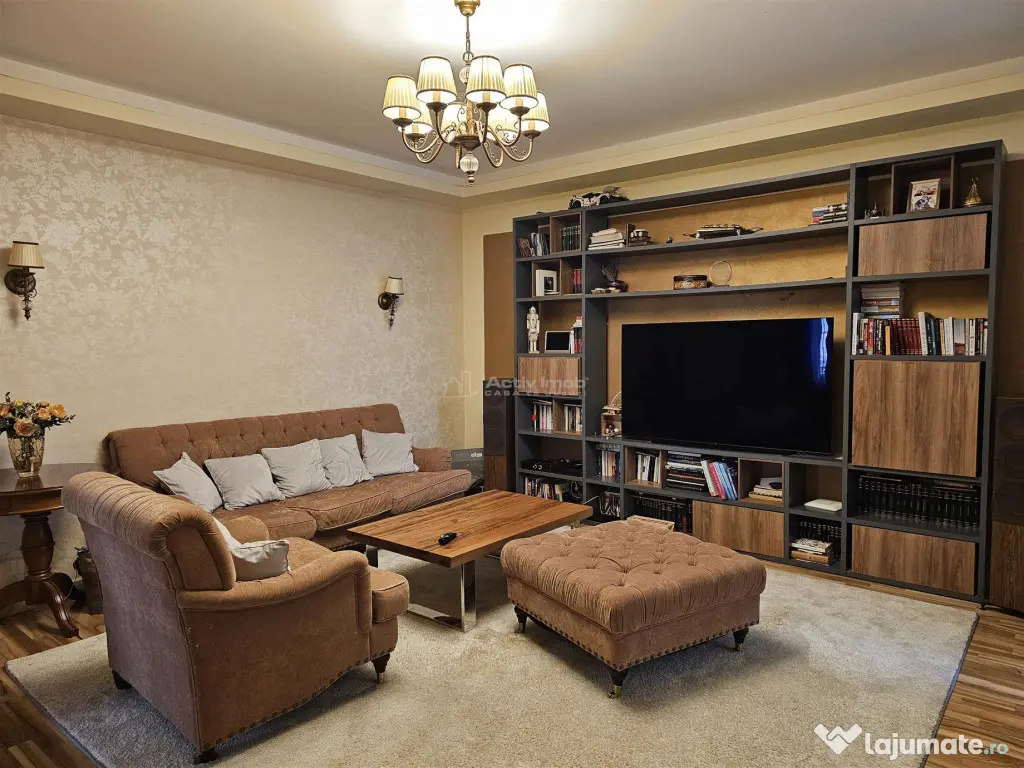 4 cam Floreasca, plus 1 cam mansarda(birou), in vila, curte,